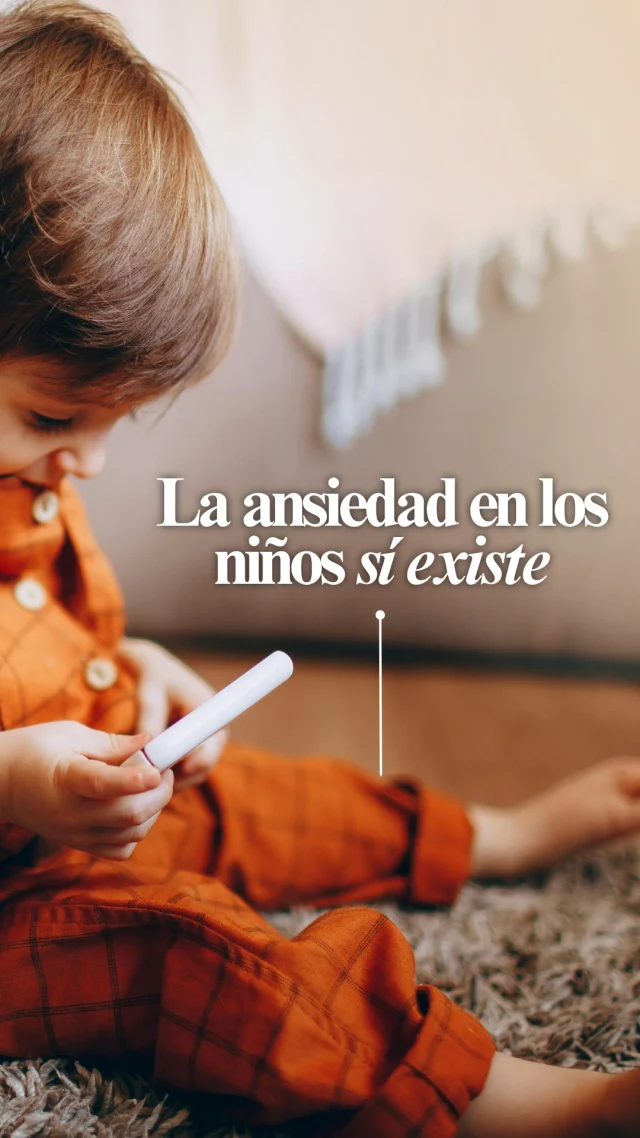 ¿Un niño pequeño puede tener ansiedad? 🙌 😟Sí. Y muchas veces no se nota como imaginamos.En este vídeo te cuento en qué merece la pena fijarse para mirar este tema con más calma y menos miedo.Y a ti ¿hay alguna conducta de tu hijo que te haya hecho preguntarte si podía haber algo más detrás? 💬